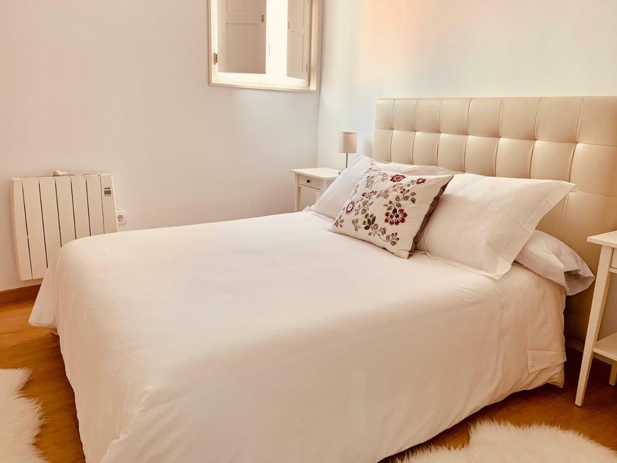 Apartamento Noia Centro Derecha Apartment ภายนอก รูปภาพ
